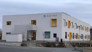 Buvik skola, Skogn